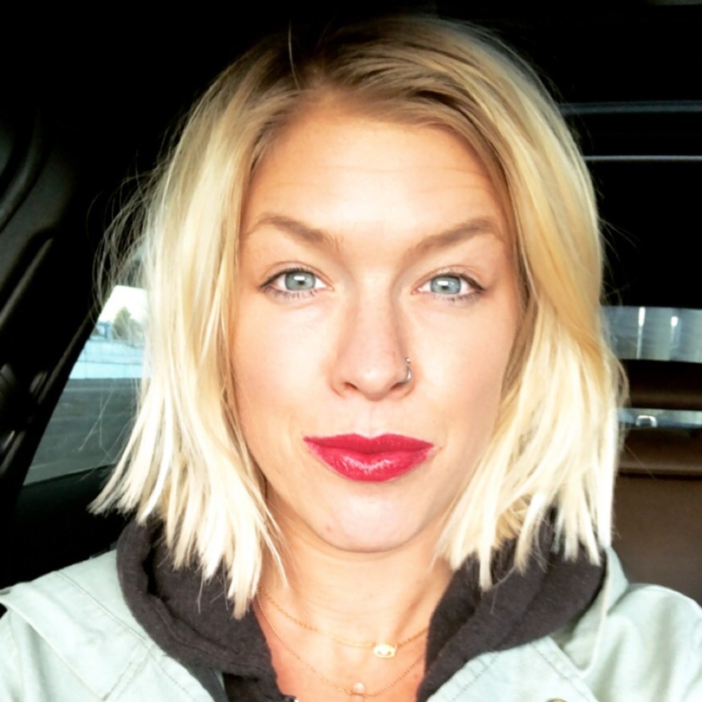 Meet your Posher, Leda